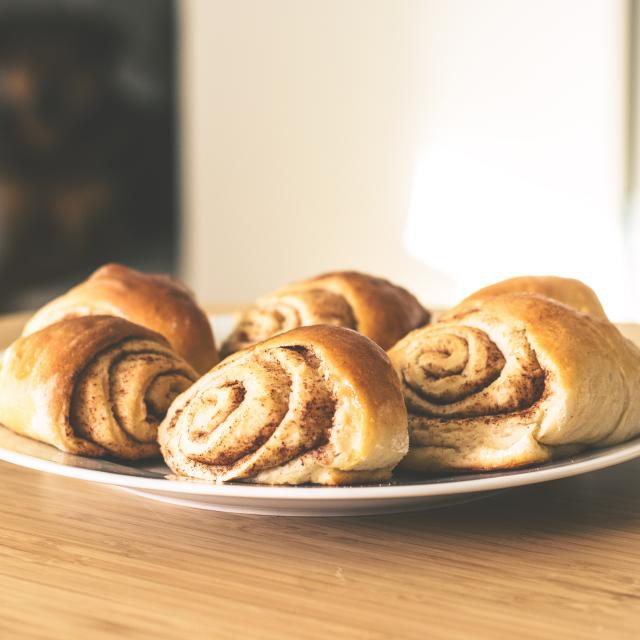 Cardamom Morning Buns (4-pack)